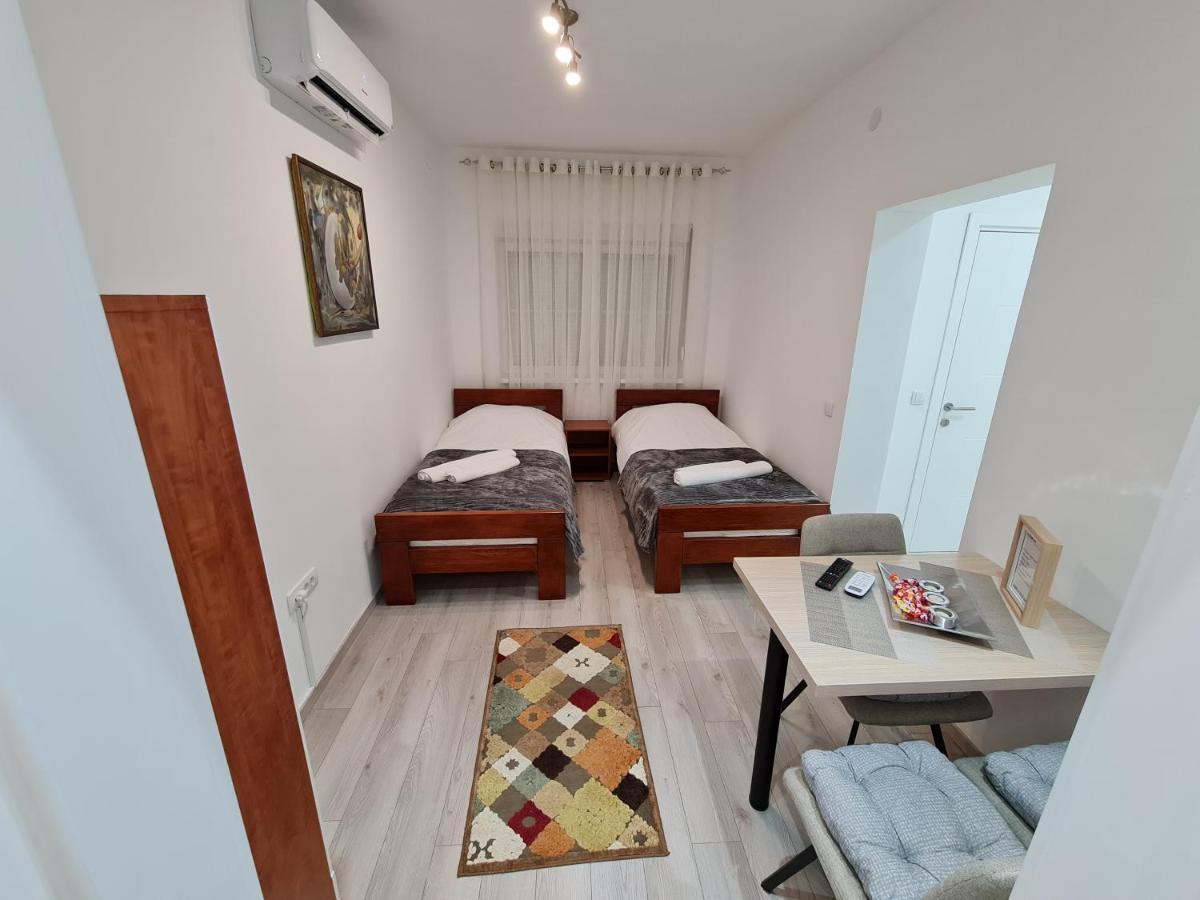 "Astor16" Apartments Nisz Zewnętrze zdjęcie