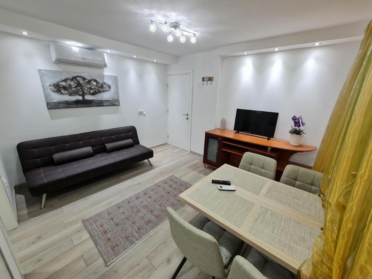 "Astor16" Apartments Nisz Zewnętrze zdjęcie