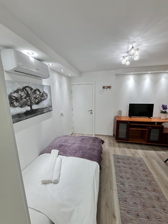 "Astor16" Apartments Nisz Zewnętrze zdjęcie