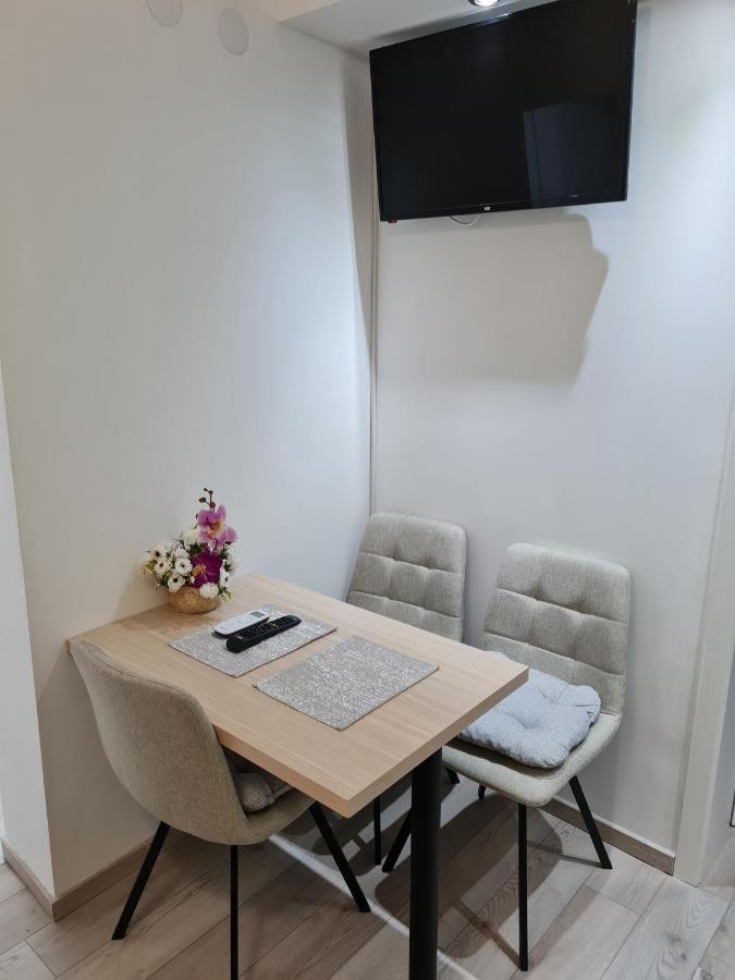 "Astor16" Apartments Nisz Zewnętrze zdjęcie